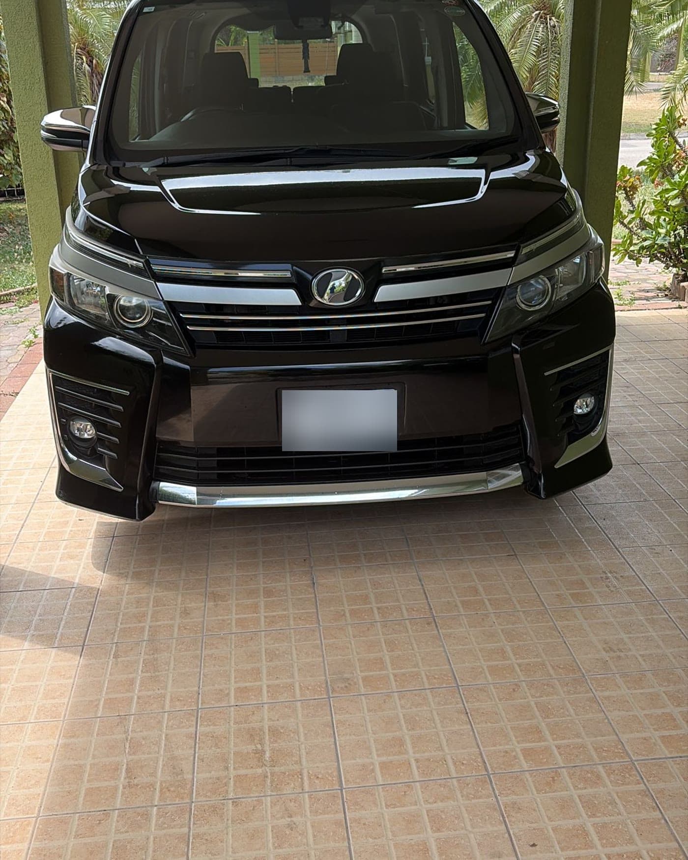 Airport pickup and drop-off
