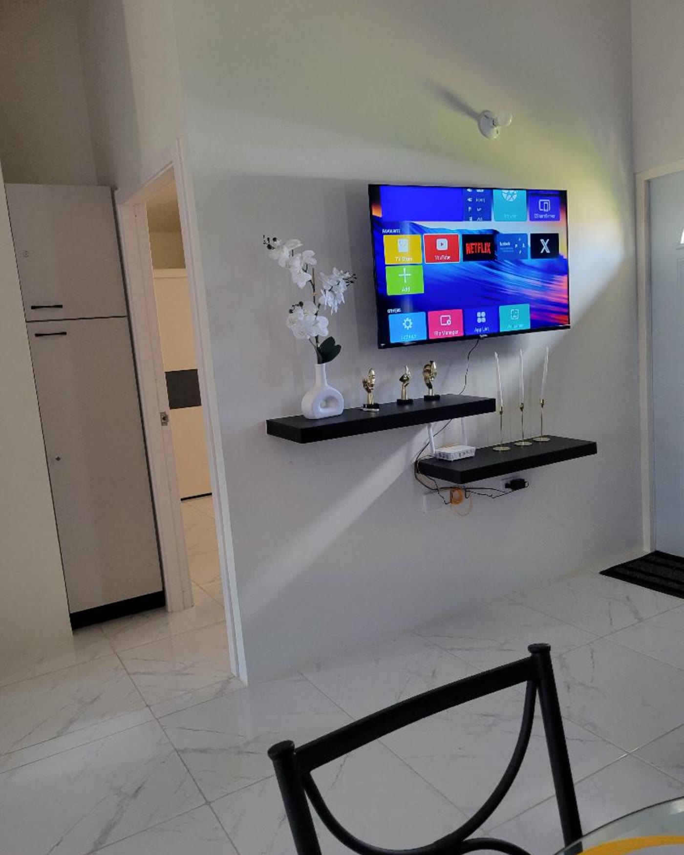 Phoenix Park II — Smart TV in the living room